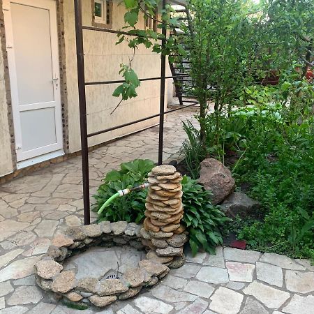 Guest House Dacha Nova Dofinivka Dış mekan fotoğraf